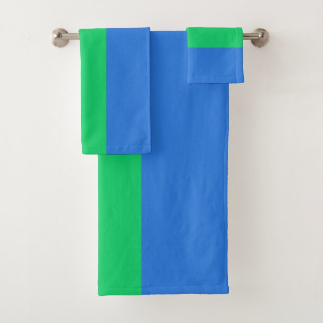 Polysexual Pride Flag Bath Towel Set (Insitu)