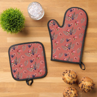Pomegranates on Adobe Oven Mitt & Pot Holder Set