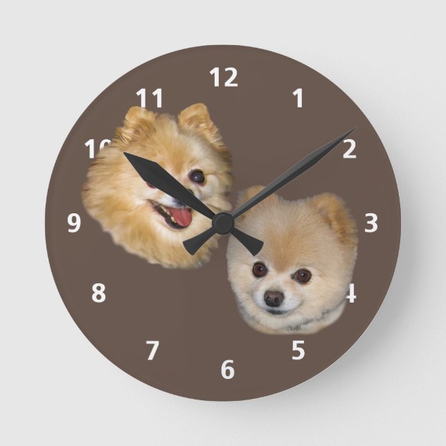 Pomeranian Dog Customisable Round Clock (Front)
