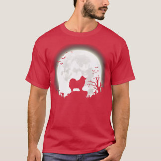 Pomeranian with big moon halloween background T-Shirt