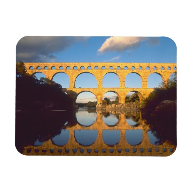 Pont du Gard, Gardon River, Gard, Languedoc, Magnet (Horizontal)