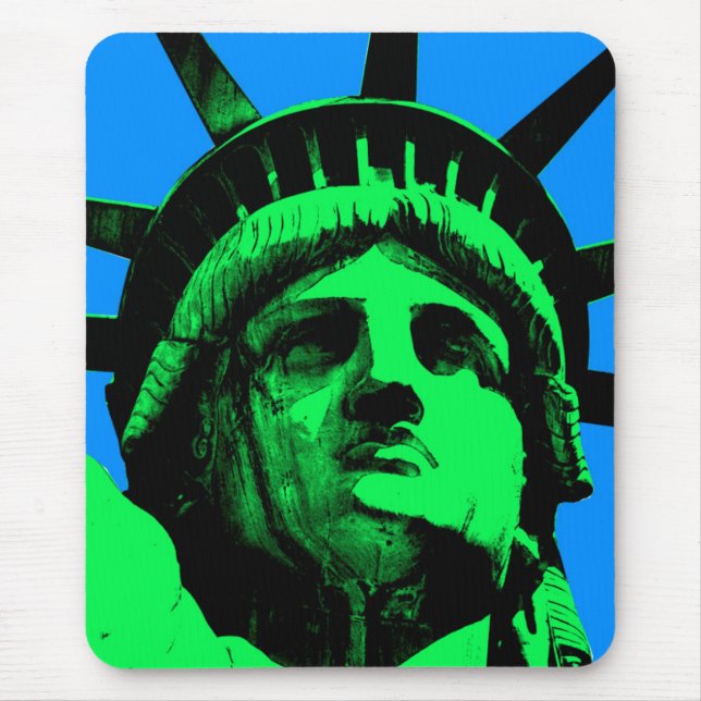 Pop Art Statue of Liberty Mouse Mat (Front)