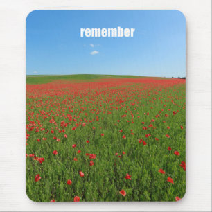 Poppies remember mouse mat