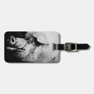 porker portrait luggage tag