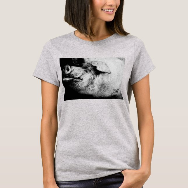 porker portrait T-Shirt (Front)