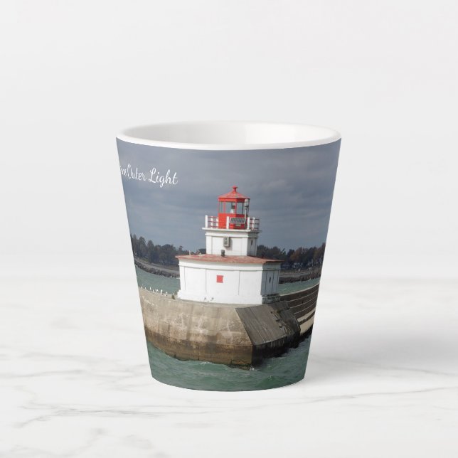 Port Colborne Outer Light latte mug (Front)