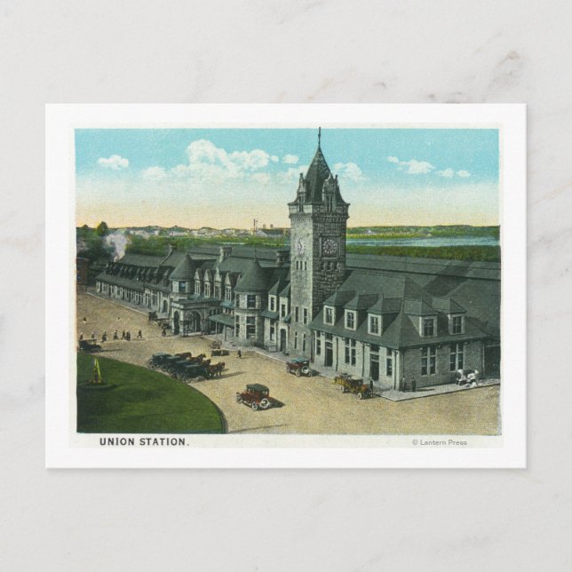 Portland, MaineExterior View of Union Station Postcard (Front)