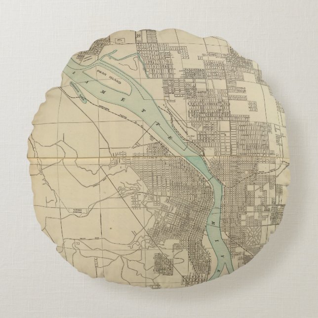 Portland, Or Round Cushion (Front)