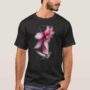 Portrait A Hummingbird Feeds On A Large Amaryllis  T-Shirt