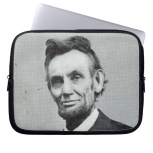 Portrait of Abe Lincoln 1 Laptop Sleeve