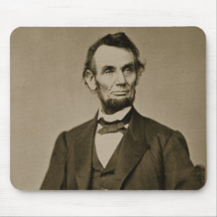 Portrait of Abraham Lincoln (1809-65) (b/w photo) Mouse Mat