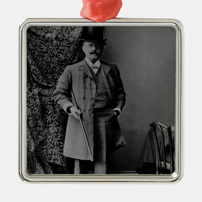 Portrait of Dr. Barnardo Metal Tree Decoration (Front)