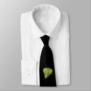 Portrait of praying mantis tie