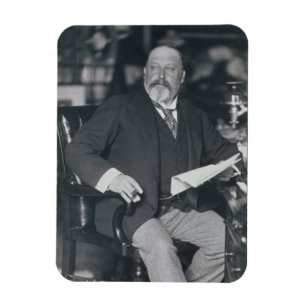 Portrait photograph of Edward VII (1841-1910) (b/w Magnet