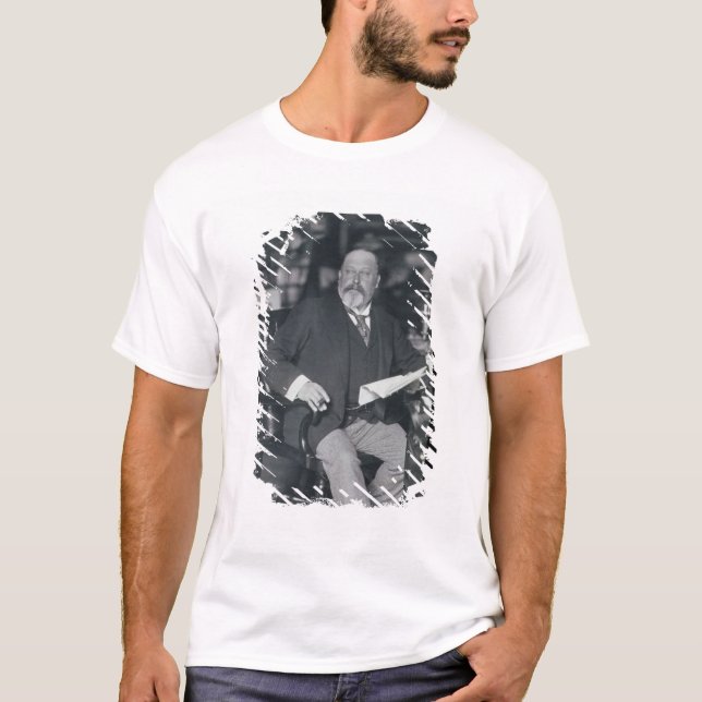 Portrait photograph of Edward VII (1841-1910) (b/w T-Shirt (Front)
