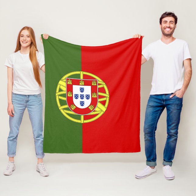 Portugal flag fleece blanket (In Situ)