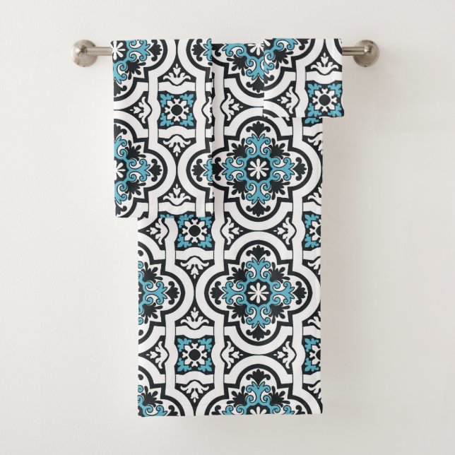 Portuguese blue tile bath towel set (Insitu)