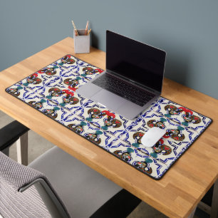 Portuguese designs desk mat