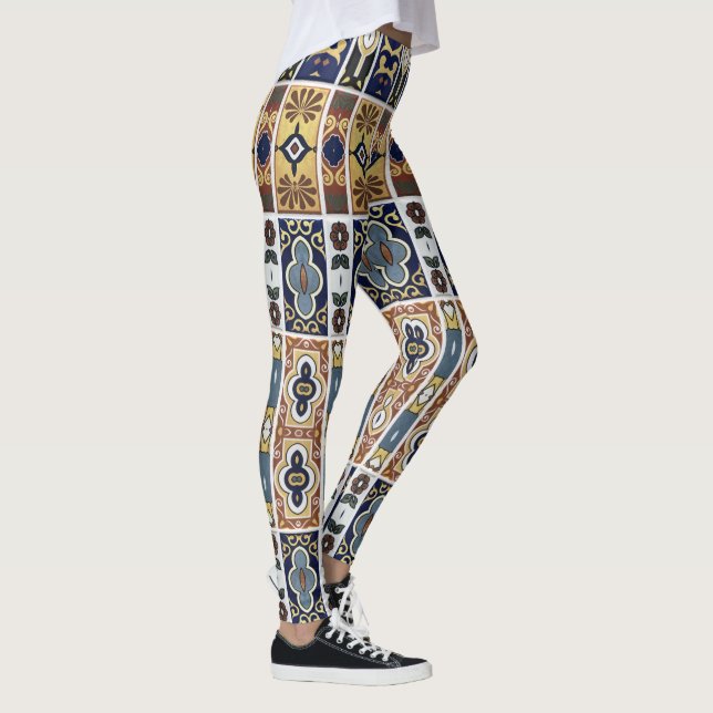 Portuguese designs  leggings (Right)