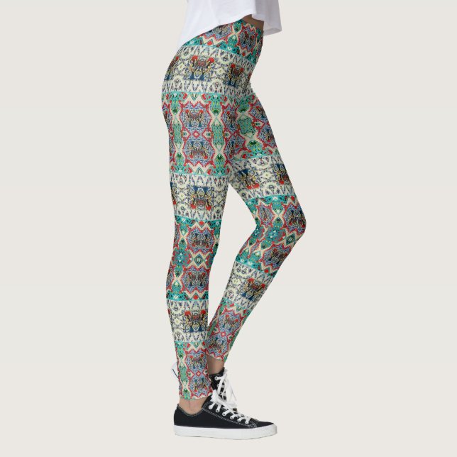 Portuguese designs leggings (Right)