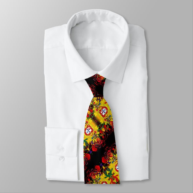 Portuguese designs tie (Tied)
