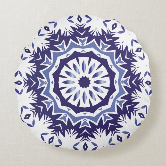 Portuguese ornamental azulejo ceramic. Minimal des Round Cushion (Front)