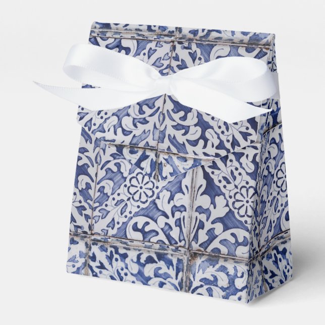 Portuguese Tiles - Azulejo Blue and White Floral Favour Box (Front Side)