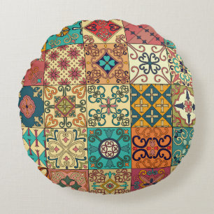 Portuguese tiles: Azulejo style seamless pattern. Round Cushion