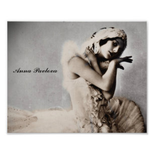 Posed en Pointe Photo Print