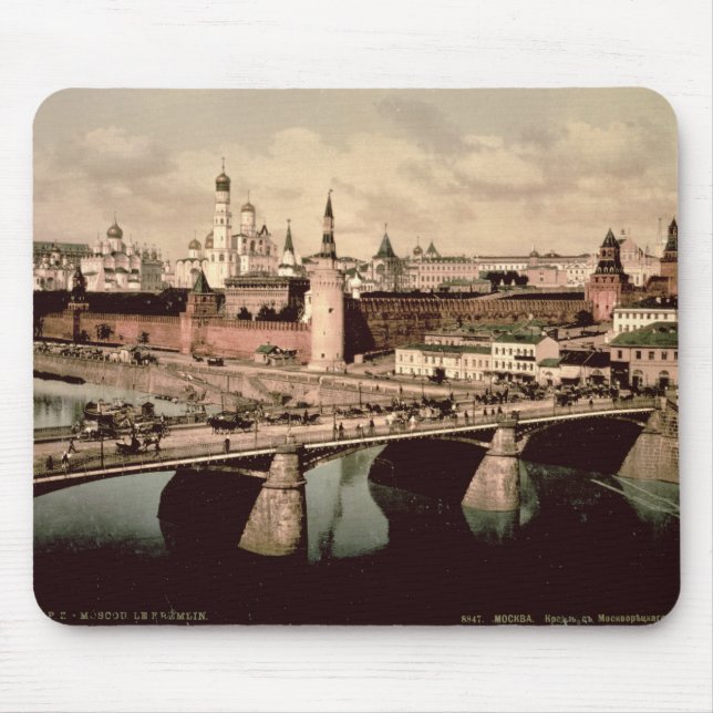 Postcard depicting the Kremlin, Moscow Mouse Mat (Front)