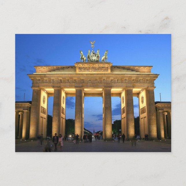 Postcard The Brandenburg Gate in Berlin, Germany (Front)
