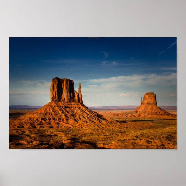Poster of an amazing sunset at Monument Valley (Front)