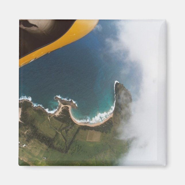 Powered hanggliding over Kauai Magnet (Front)