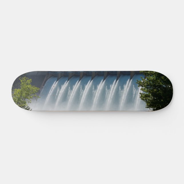 Powerful Table Rock Dam Skateboard (Horz)