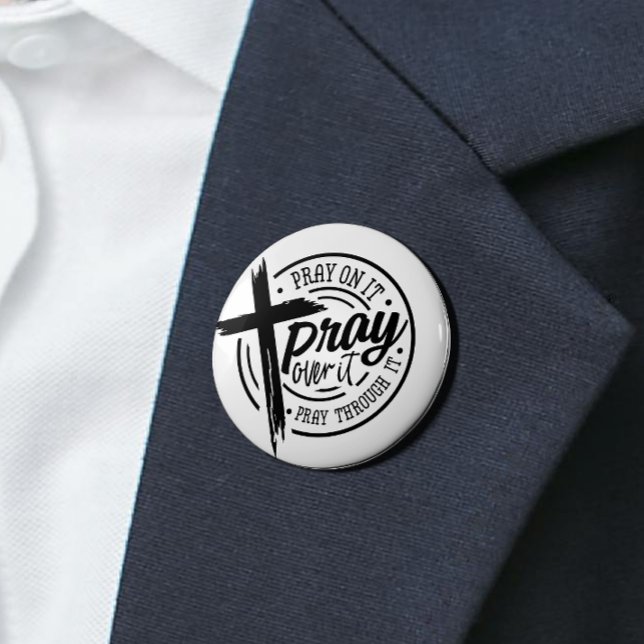 Pray On It Christian Cross Bible Verse 7.5 Cm Round Badge (Show your faith with this stylish button—wear it proudly and remind others of the power of belief!)