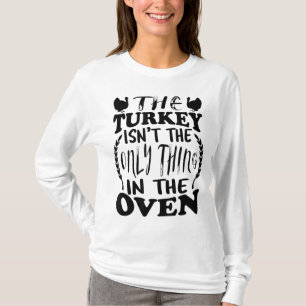 Pregnancy Announcement Expecting Mum Dad Thanksgiv T-Shirt