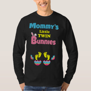 Pregnancy Announcement For Twin Expecting Mum T-Shirt