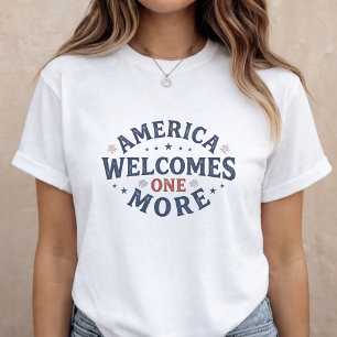 Pregnancy Announcement Mum to Be 4th of July T-Shirt