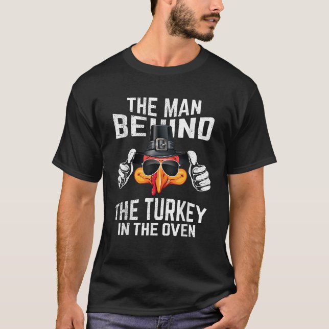 Pregnancy Thanksgiving Funny Turkey In Oven Dad to T-Shirt (Front)