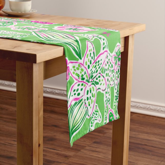 Preppy Giraffes Lily Pink Green  Short Table Runner (In Situ)