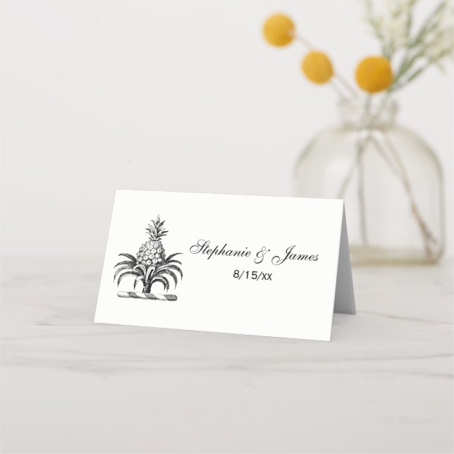 Preppy Heraldic Pineapple Coat of Arms Crest Place Card (Front)