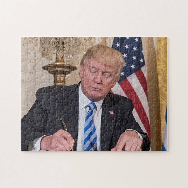 President Donald Trump Jigsaw Puzzle (Horizontal)