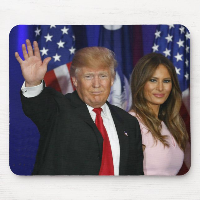 PRESIDENT DONALD TRUMP & MELANIA MOUSE MAT (Front)