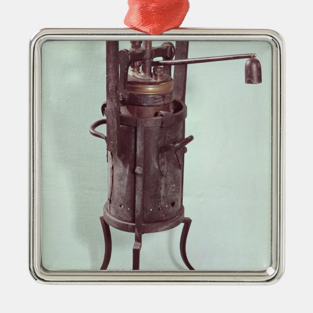 Pressure cooker invented by Denis Papin  1679 Metal Tree Decoration (Front)