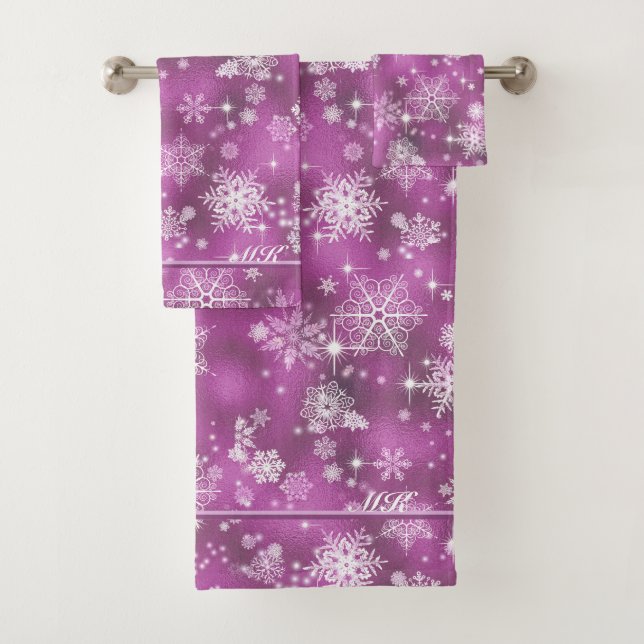 Prettiest Snowflakes Pattern Orchid Pink ID846 Bath Towel Set (Insitu)