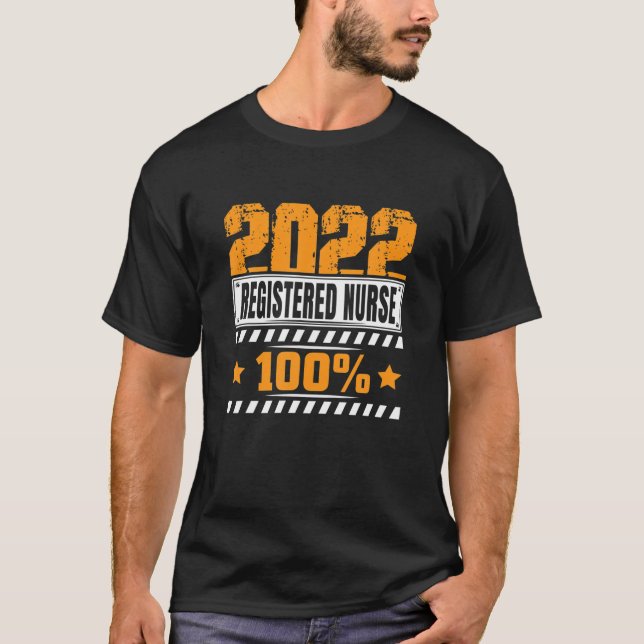 Pretty 2022 Registered Nurse Saying Registered Nur T-Shirt (Front)