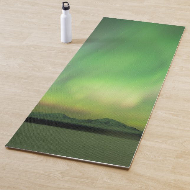 Pretty Aurora Yoga Mat (In Situ)