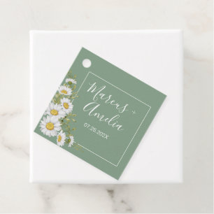 Pretty Basil Green & White Daisies Wedding Favour Tags