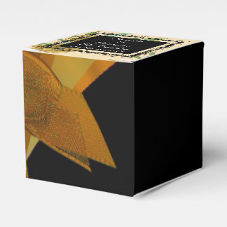 Pretty brown floral flower pattern wedding favour box