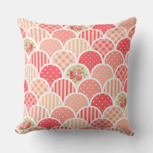Pretty colours l Retro pattern in pink l Floral Cushion